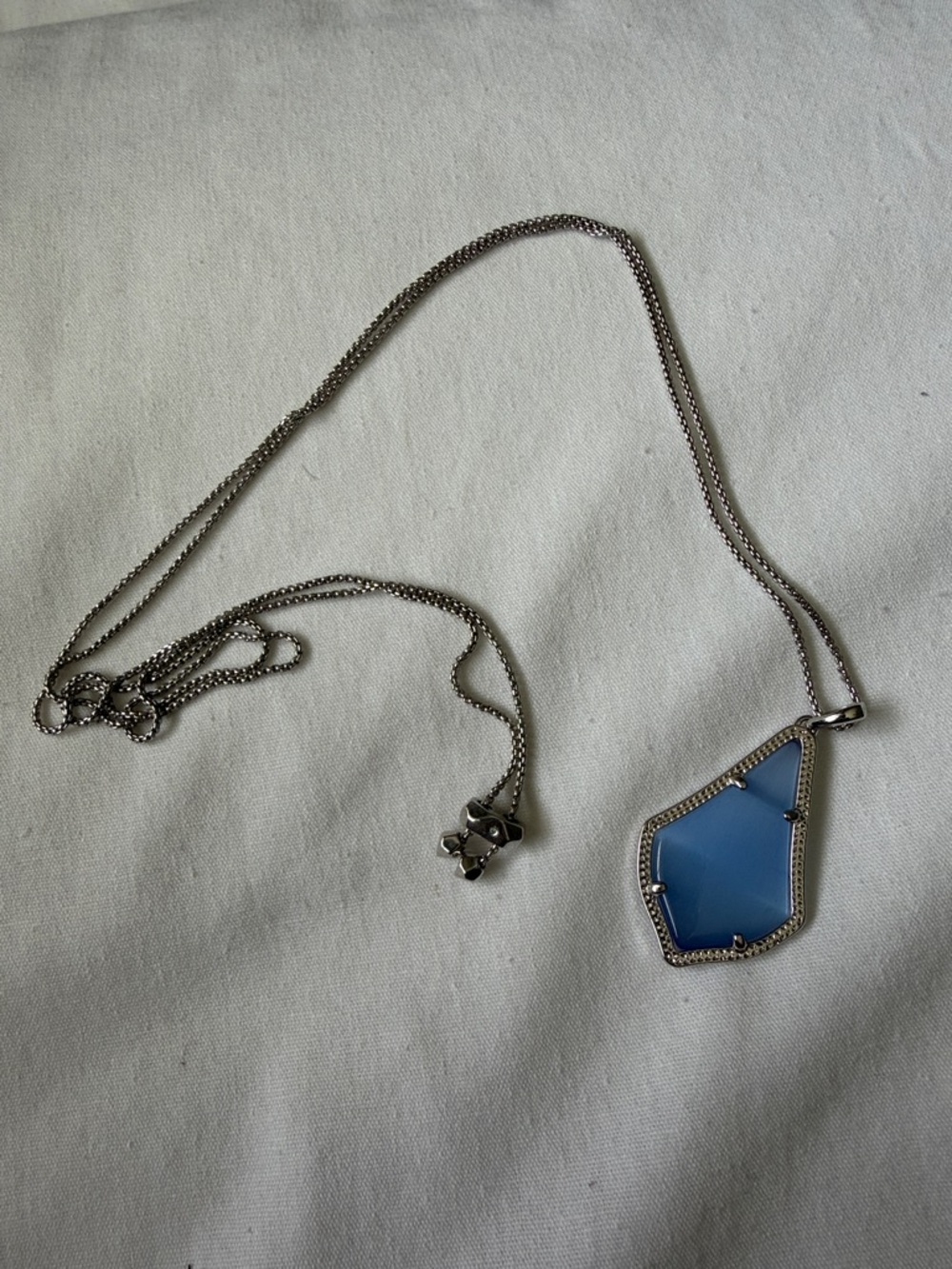 Kendra Scott Alex Blue Drop Pendant